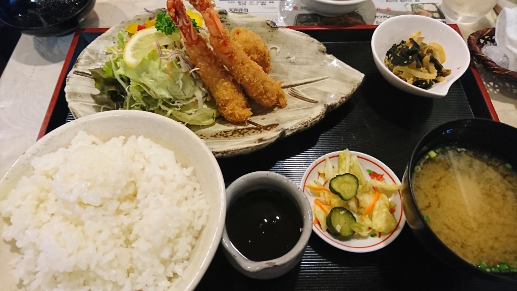 千葉駅近くの激安ランチ はなかご 看板からは想像出来ない人気の秘密とは 孤高の千葉グルメ